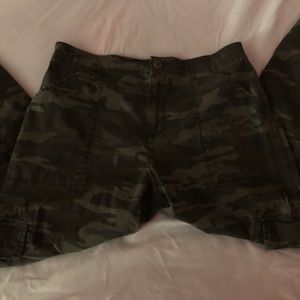 cute social standard camo cargos.